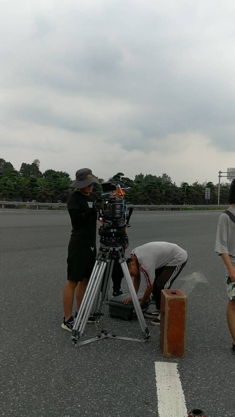 聚焦江源区产品视频拍摄，以专业视角雕琢产品高光影像